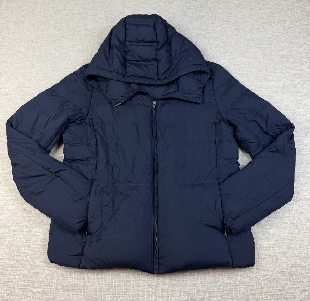 Uniqlo Lightweight Down Puffer Jacket Size M Navy Hooded Water Repellent